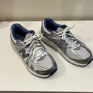 New Balance Heritage Collection 840 Running Shoes